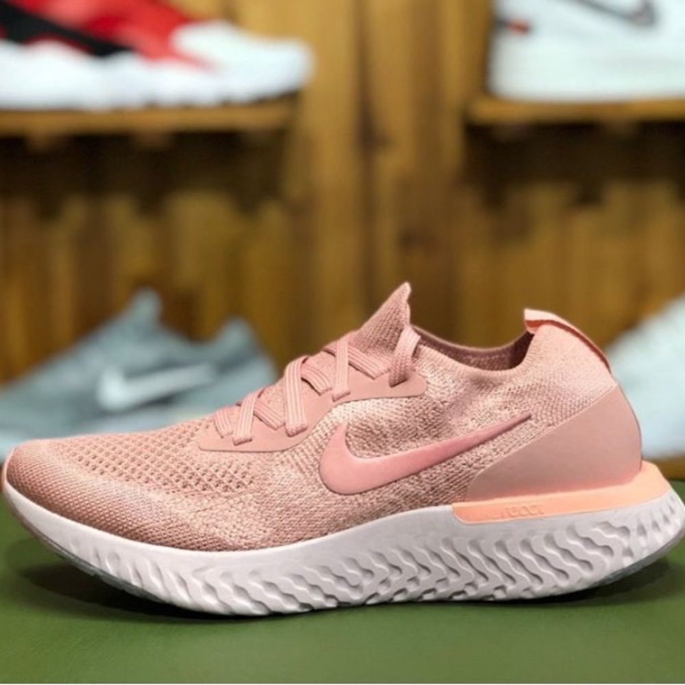 Nike Flyknit React sneakers